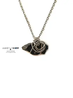 گردنبند سنگ تورمالین راف و معدنی با فرم ویژه A745 راف|سنگشو