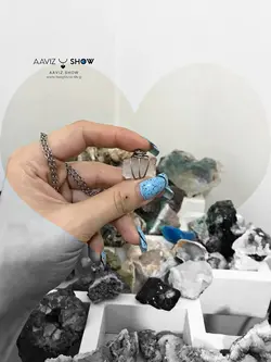 خرید گردنبند سنگ عقیق نمونه معدنی و راف A781 راف | سنگشو