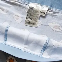 شورت مردانه پادار H&M اورجینال طرح نیمرو زمینه آبی