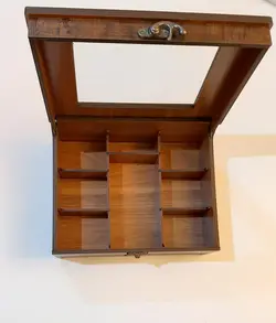 جعبه چوبی دمنوش و تیبک و خشکبار درب شیشه ایی مدل D37