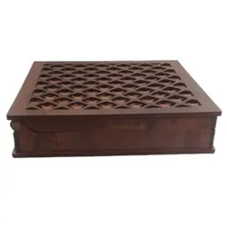 جعبه چوبی کادویی  آجیل و شکلات مدل حصیری مدل D7