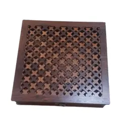 جعبه چوبی کادویی  آجیل و شکلات مدل حصیری مدل D7