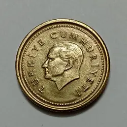 سکه خارجی ۵۰۰۰ لیره ترکیه ۱۹۹۷ %