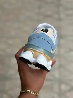 کفش کتونی طرح نیوبالانس 9060 - فطرس اسپرت