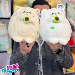 عروسک گربه آووکادو به دست