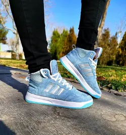 فروش فوق العاده کفش کتونی اسپرت مردانه پسرانه مدل ادیداس سه خط ساقدار شیک و باکیفیت رنگ آبی روشن  با ارسال رایگان