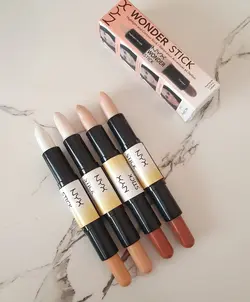 کانتور و کانسیلر استیکی پیچی تایلامی