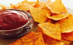 چیپس دوریتوس با طعم خامه ترش و پیاز 170 گرم Doritos