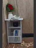 میز تلفن و روزنامه