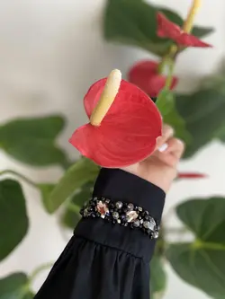 ساق دست جواهر دوزی