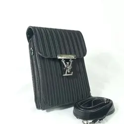 کیف پاسپورتی دخترانه،کیف دوشی لویی ویتون دخترانه و زنانه،کیف اسپرت،کیف دو زیپ،ازتولید به مصرف