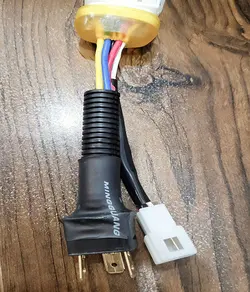 سوکت تبدیل چراغ پراید 131