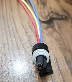 سوکت 3سه فیش دوو