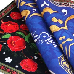 کتیبه مخمل افقی مستطیلی با شعار چای خانه حضرت اباعبدالله الحسین علیه السلام طرح گل (700560)