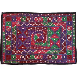 رومیزی مستطیل سوزن دوزی کد SOOZMOS23 نفیس