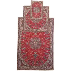 سجاده و جانماز ترمه ابریشم کد TRSAJJA38 نفیس رنگ قرمز آستر زرشکی لبه مغزی دوزی