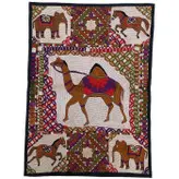 رومیزی سوزن دوزی ابریشم دیوار کوب کد GHAAB11