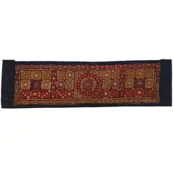 رومیزی مستطیل باریک سوزن دوزی کد SOOZRA18