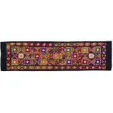 رومیزی مستطیل باریک سوزن دوزی کد SOOZRA31