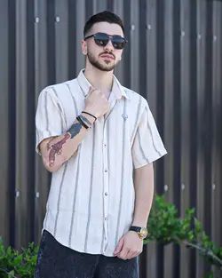 پیراهن مردانه آستین کوتاه کنفی راه راه کرم کد 12601 - فروشگاه پوشاک M2Mode