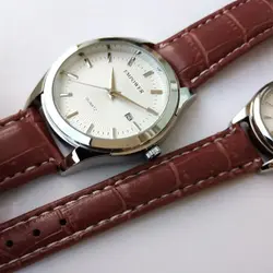 ساعت بند چرمی جفتی ،زنانه و مردانه،ارسال رایگان،ضدآب،قهوه ای،کادو خاص،حراج ساعت،فروش ویژه تاریخ شمار