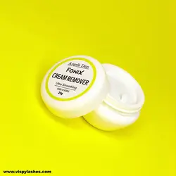 کرم ریموور مژه مدل soft بسیار نرم