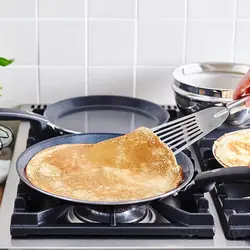 ماهیتابه برند GreenPan|مدل ‎‎‎ CC000785-001|سرامیکی نچسب|Essentials| قابل شستشو در ماشین ظرفشویی|24 سانتی متری| مشکی|بدون PFAS|القایی|ارسال 15 الی 20 روزکاری | ایپسند| خرید از آمازون | خرید آسان از امارات و امریکا