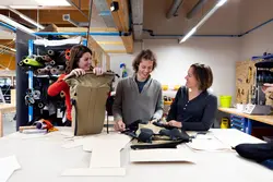 کوله پشتی ضد شن تهویه دار فورکلاز 30 لیتر Forclaz