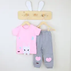 بلوز آستین کوتاه و شلوار طرح خرگوش تیکه دوزی