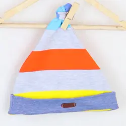 کلاه بوقی طرح راه راه برگ سبز