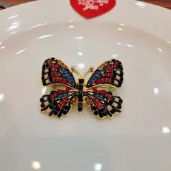 سنجاق سینه پروانه - فروشگاه تیته