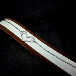 دستبند زیبا و ظریف قلبی - جواهر خاص