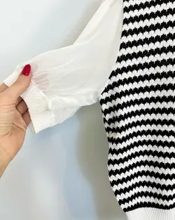 بلوز بافت آستین پفکی ۲