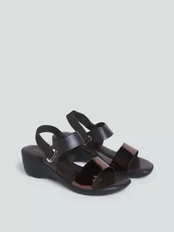 صندل قهوه ای رنگ لونا