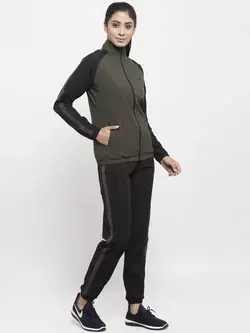 لباس ورزشی سبز مشکی رنگ اینوینسیبل