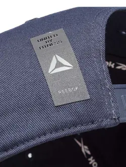 کلاه آبی رنگ ریبوک