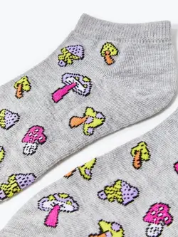 جوراب خاکستری رنگ طرحدار فوراور