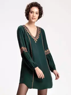 پیراهن سبز رنگ شای