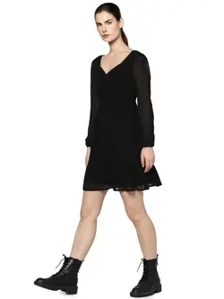 لباس مجلسی مشکی رنگ اُنلی