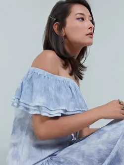 پیراهن آبی رنگ نئون