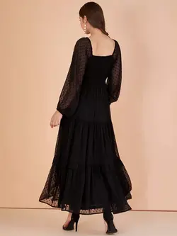 پیراهن مشکی رنگ طرح تور فیملا