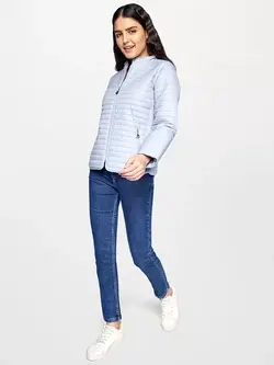 کاپشن آبی رنگ ای ان دی