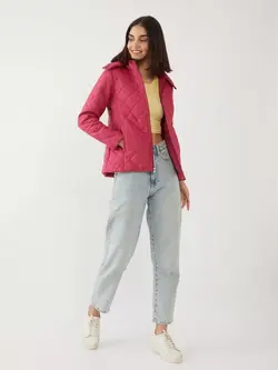 کاپشن قرمز رنگ زینک لندن