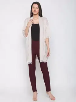 ژاکت رنگ بژ گلوبُس