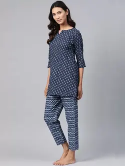 بلوز شلوار سورمه ای رنگ طرحدار آناب هیوتی