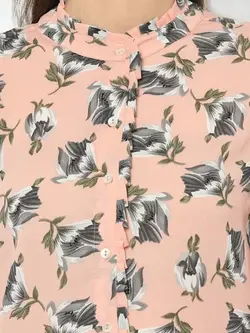 بلوز گلبهی رنگ گلدار لاتین کوارترز