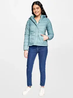 کاپشن آبی رنگ ای ان دی