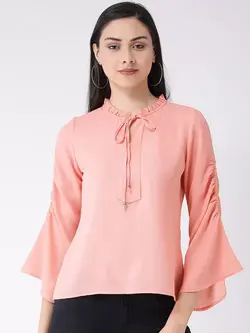 بلوز صورتی رنگ لاتین کوارترز