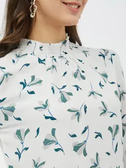 بلوز سفید رنگ گلدار هارپا