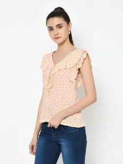 بلوز صورتی رنگ خالخالی لاتین کوارترز